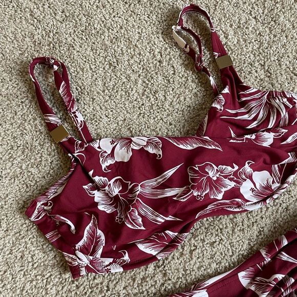 Miraclesuit Flattering & Supportive Burgundy Tropical Bikini - Picture 4 of 8